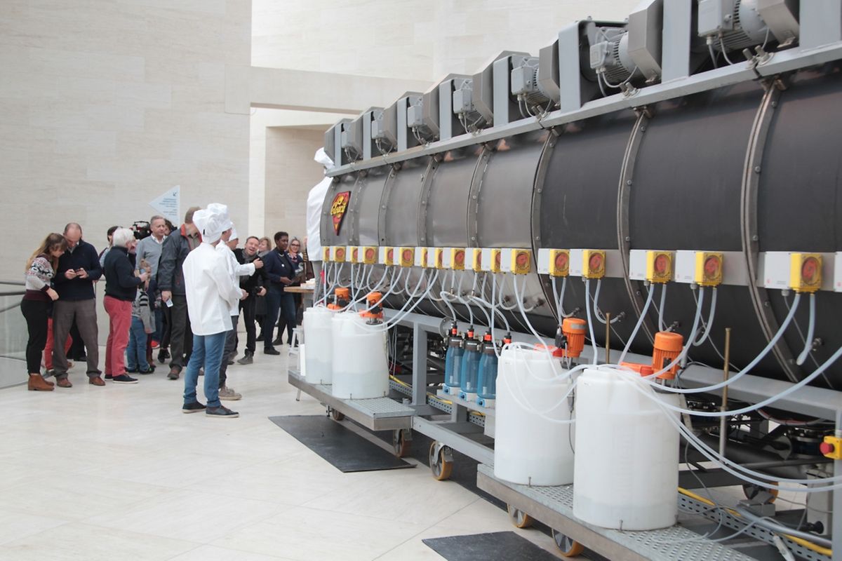 "Cloaca reloaded" des belgischen Künstlers Wim Delvoye.