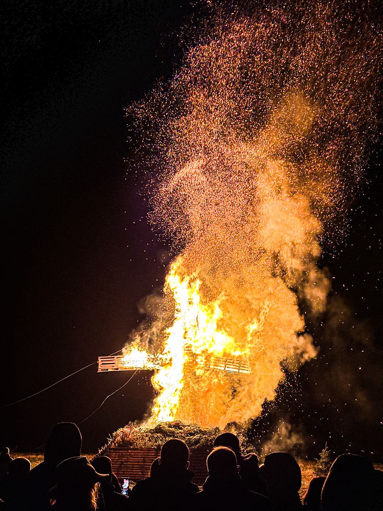 Buergbrennen Eechternoach 2024 / Foto: Viktor WITTAL