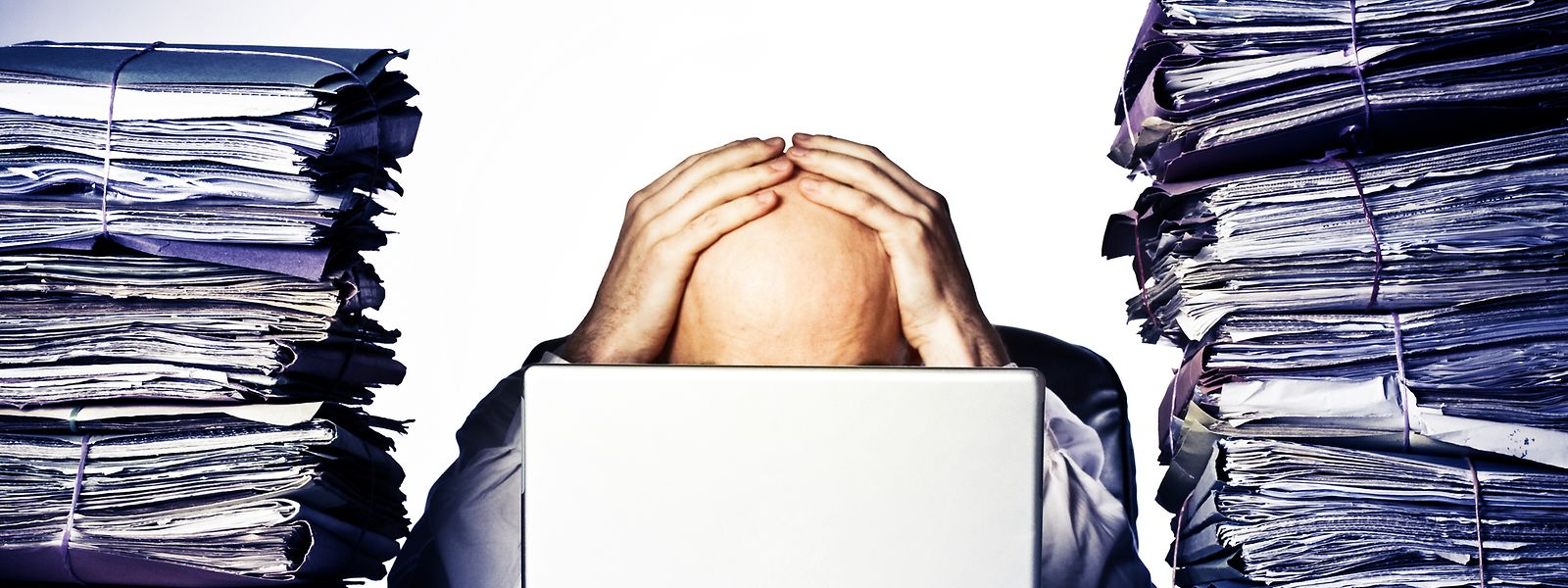 L'hyper-connectivité n'a rien de bon : ni pour le santé du salarié, ni pour sa vie personnelle. Et pas plus d'avantages pour l'entreprise qui risque de voir un collaborateur fléchir, voire définitivement flancher.