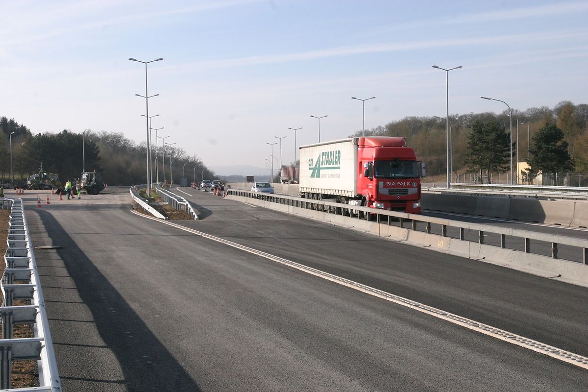 Toute la largeur de l'autoroute A3, en provenance de France, sera rebitumée sur près de 500 m ce week-end.