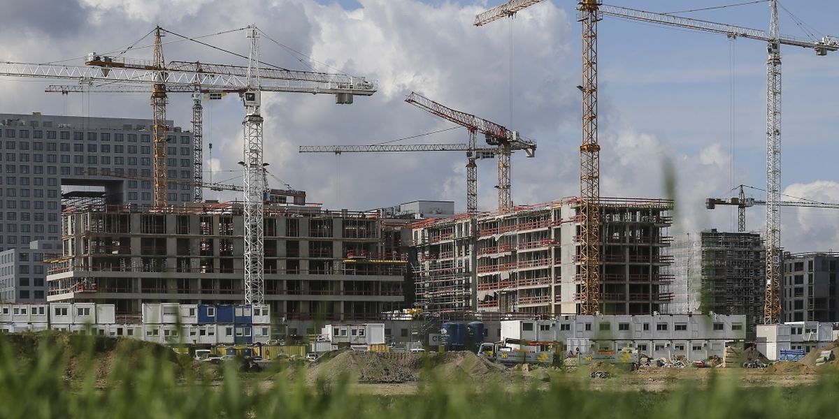 Eine riesige Baustelle: Nach und nach werden die unterschiedlichen Gebäude am Ban de Gasperich realisiert.