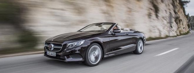Die lang gestreckte Karosserie der offenen Mercedes-Benz S-Klasse ist an Eleganz kaum zu überbieten.