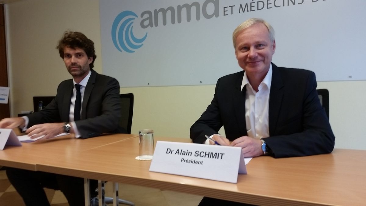 Les Dr Guillaume Steichen (à gauche) et Alain Schmit, réclament des réponses à leurs questions à Etienne et Romain Schneider: «Cela fait un an qu'on ne dit rien mais nous devenons impatients. Nous aimerions discuter sérieusement».