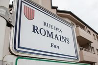 Lok , ,rue des Romains , Strassen , wg Hausdurchsuchung bei mutmasslichem Rechtsradikalen , Foto:Guy Jallay/Luxemburger Wort