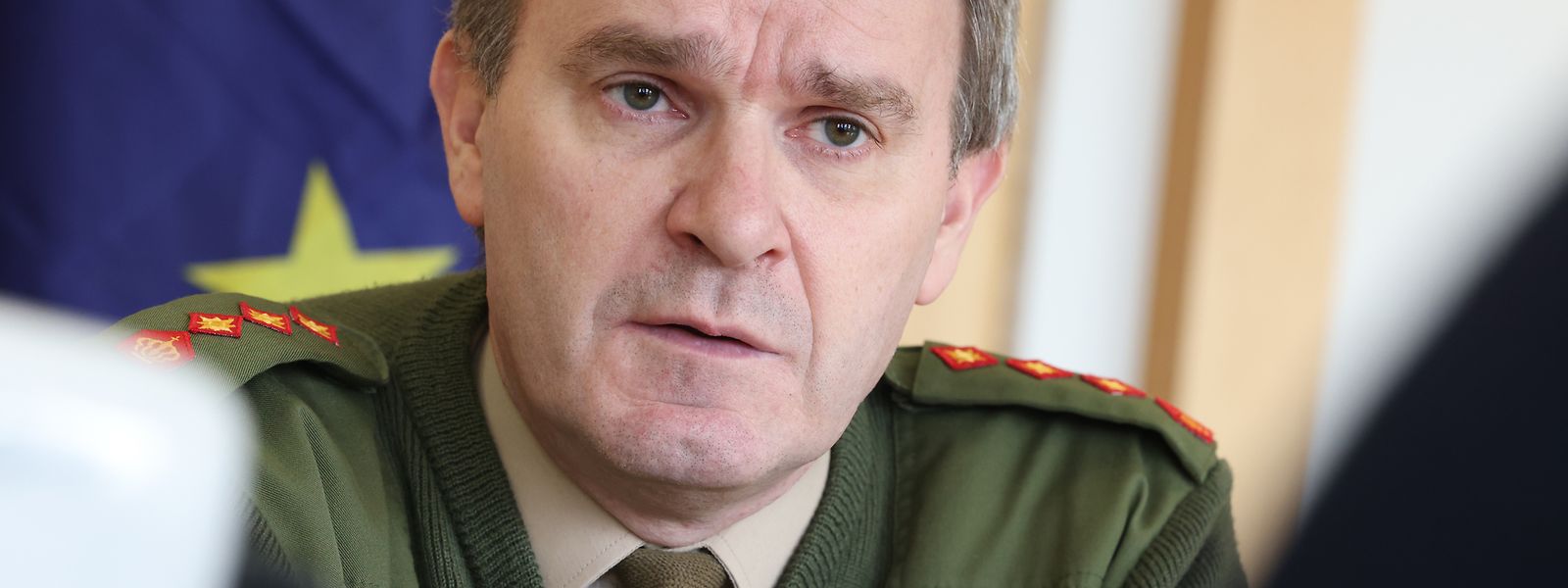Als „National Armaments Director“ ist Colonel Guy Hoffmann auch für die Beschaffung von Militärmaterial für die Ukraine zuständig.