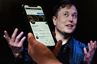Elon Musk avait annoncé en avril son intention de devenir propriétaire du réseau social mais a finalement déclaré début juillet qu'il mettait fin à l'accord.