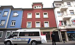 Opération coup de poing par la Police ainsi que la Douane à Wasserbillig, le 27 Octobre 2015. Photo: Chris Karaba