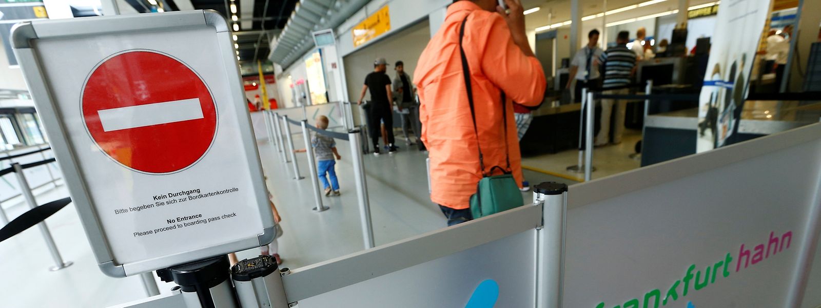 Flughafen Hahn Hessen Lasst Notartermin Fur Verkauf Platzen