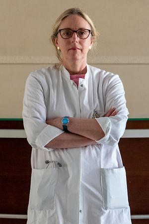 Le Dr Thérèse Staub est le médecin chef de service du service des Maladies infectieuses. Luxembourg le 27/04/2021 photo ©Christophe Olinger
