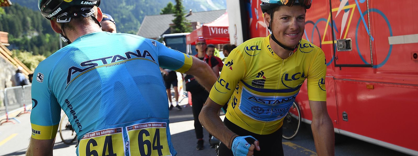 Jakob Fuglsang a tenu bon, se profilant comme un candidat sérieux à la victoire dans le Tour de France qui débute dans trois semaines.