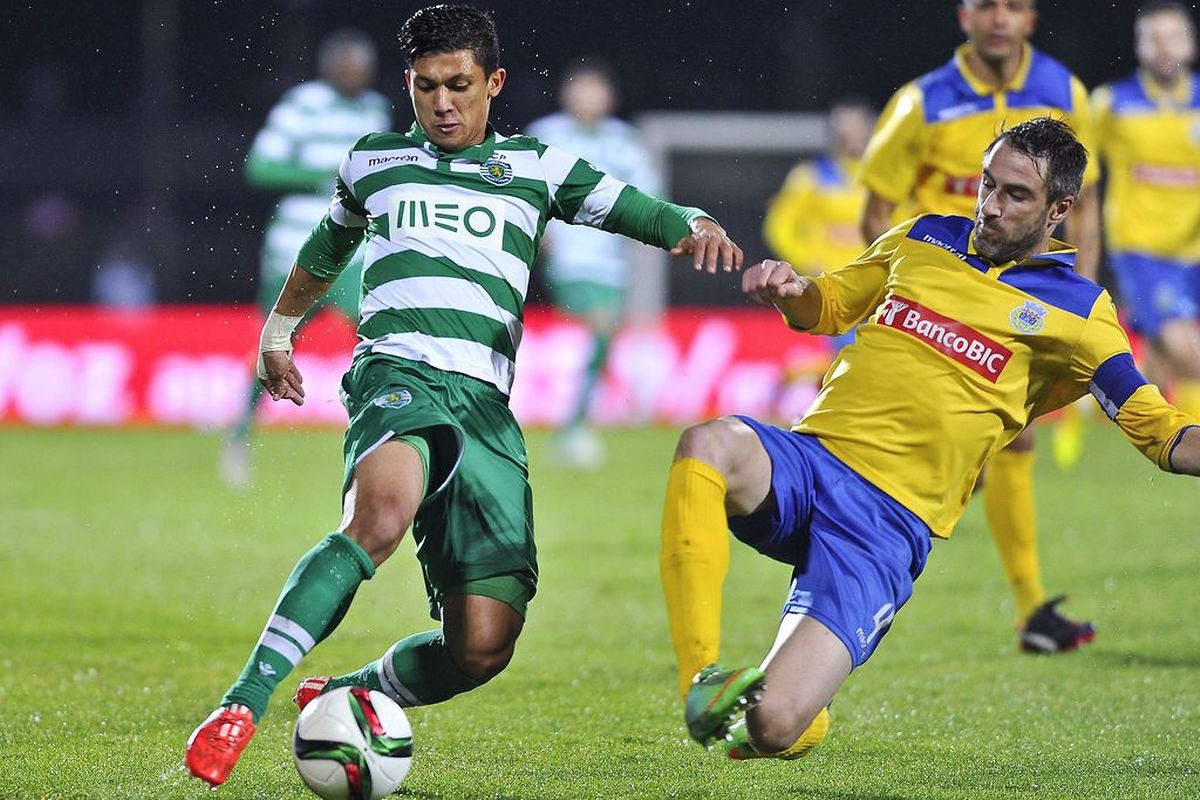 Leões venceram em Arouca com reviravolta no marcador