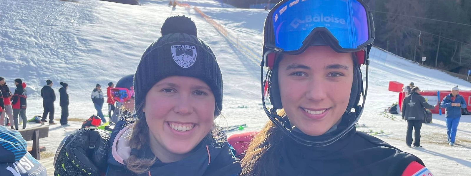 Gwyneth ten Raas Schwester Joyce (l.) ging in Telfs ebenfalls an den Start.