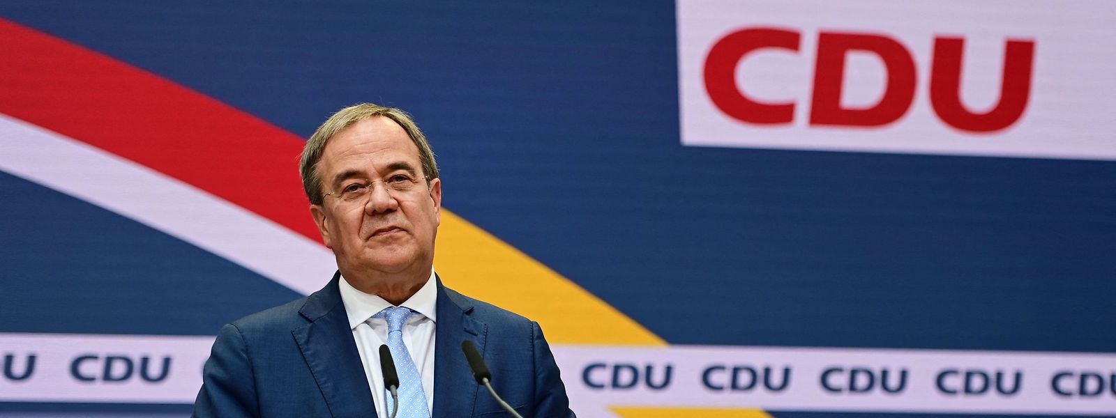 Armin Laschet ist angesichts der Wahlschlappe am Tag nach der Bundestagswahl in der Defensive.