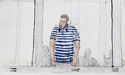 This court-sketch made on September 12, 2022, shows defendant Salah Abdeslam during the opening of the preliminary hearing in trial of suspects in the March 2016 jihadist attacks, in Brussels, on September 12, 2022. - On the morning of March 22, 2016, Islamic State suicide bombers struck Brussels airport and metro, killing 32 people and injuring hundreds in the symbolic heart of Europe. On September 12, 2022, the Brussels court will hold preliminary hearings in the trial of 10 people accused over the worst attacks in Belgium's post-war history, including Salah Abdeslam, the so-called "10th man" of the November 2015 Paris attacks. (Photo by Benoit PEYRUCQ / AFP) / ----IMAGE RESTRICTED TO EDITORIAL USE - STRICTLY NO COMMERCIAL USE-----