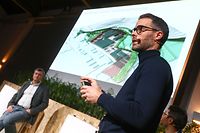 Lokales,Bürgerversammlung über Google Projekt in Bissen.Fabien Vieau,Frederic Descamps.Foto: Gerry Huberty/Luxemburger Wort