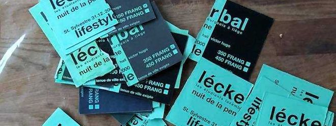 Die gefälschten Eintrittskarten des Jahres 2000. In dieser Silvesternacht waren weitaus mehr Menschen in der Victor-Hugo-Halle als echte verkaufte Tickets. 