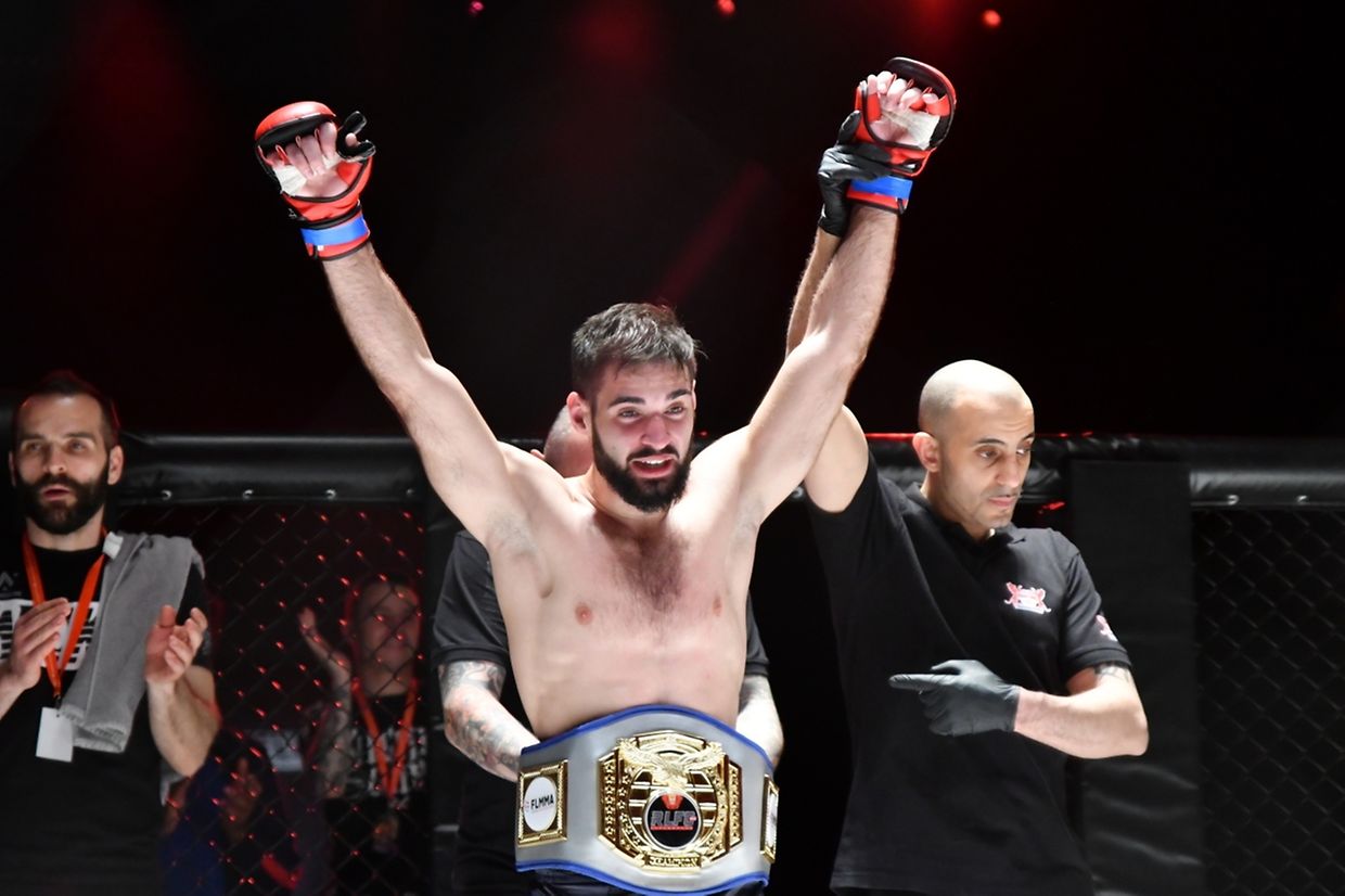 José Teixeira avec la ceinture IMMAF -70kg.