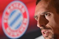 ARCHIV - 11.01.2014, Katar, Doha: Franck Ribery vom FC Bayern München spricht während einer Pressekonferenz seiner Mannschaft im Teamhotel. (zu dpa «Ribéry über FC Bayern: «Müssen investieren, nachrüsten»») Foto: Peter Kneffel/dpa +++ dpa-Bildfunk +++