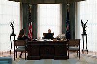 Als US-Präsidentin will Claire Underwood Gutes tun – ob sie es wirklich schafft?