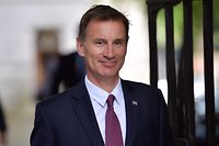 Britain's Foreign Secretary Jeremy Hunt arrives at 10 Downing Street in central London on June 18, 2019 for the weekly meeting of the Cabinet. (Photo by Daniel LEAL-OLIVAS / AFP)