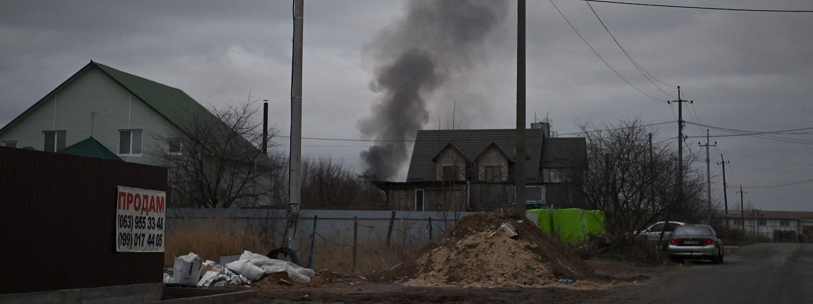 Durante o dia de quinta-feira, o Exército ucraniano anunciou que estavam em curso combates pelo controlo do aeroporto militar Antonov.