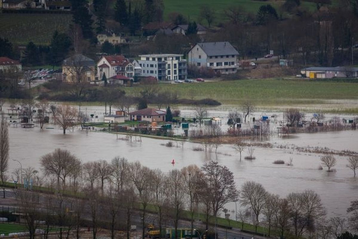 Teile Luxemburg, wie hier bei Remich, versinken im Wasser.