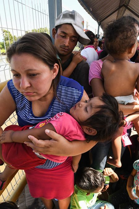 Flüchtlingsfamilien müssen wieder fürchten, von ihren Kindern getrennt zu werden.