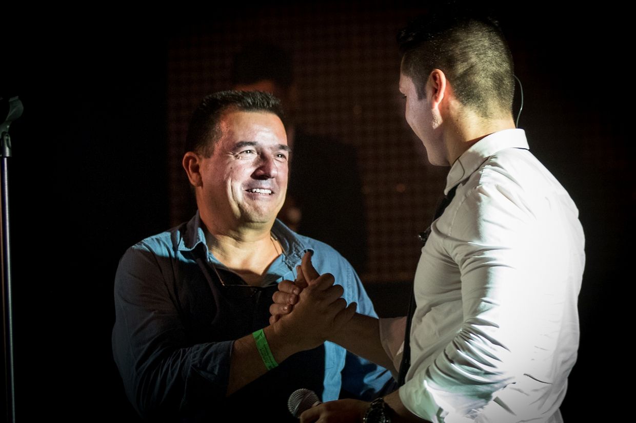 O cantor português Leandro actuou ontem no Hall du Deich, em Ettelbruck