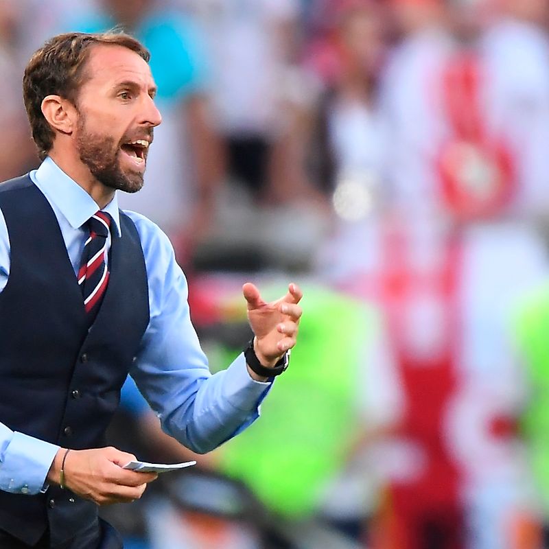Stilikone Southgate Verkauf Von Anzugswesten Verdreifacht