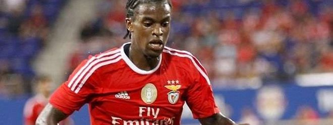 Um prémio para o excelente início de época do lateral direito do Benfica