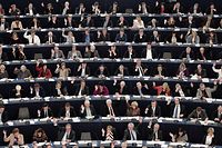 Mitglieder des Europäischen Parlaments bei einer Plenarsitzung: Knapp vor den Europawahlen steht die finale Abstimmung über das Verhandlungsergebnis zur Urheberrechtsreform an.
