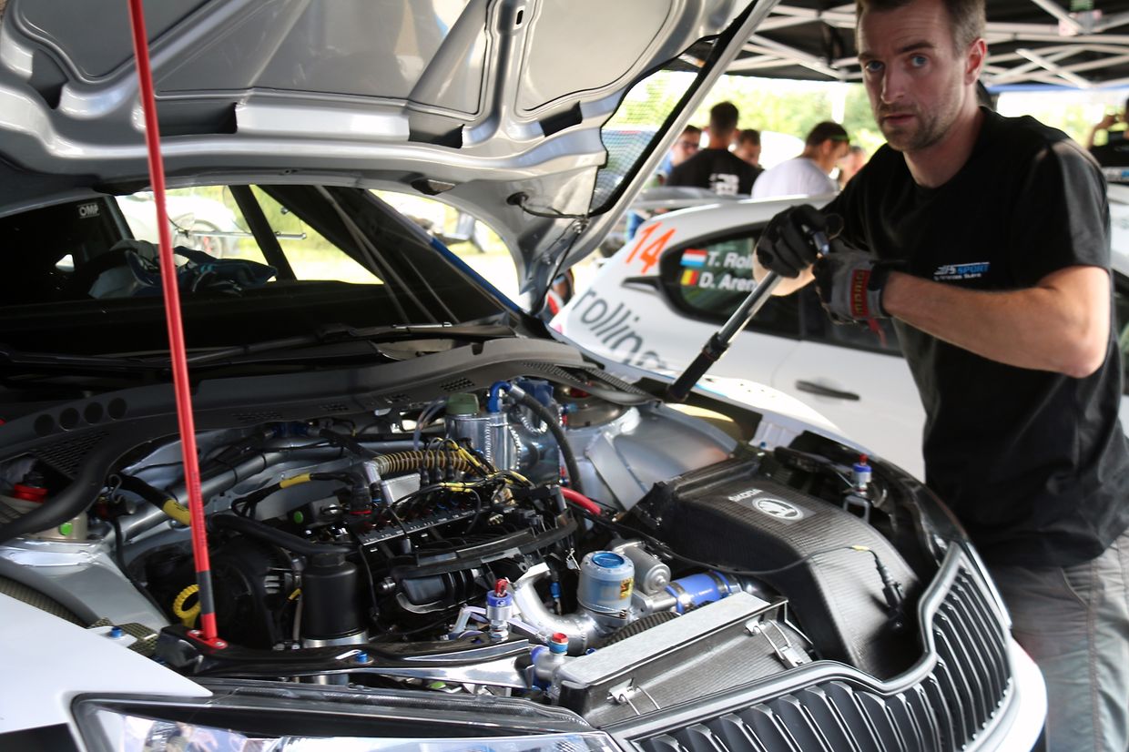 Nada é deixado ao acaso na preparação do Skoda R5 de Steve Fernandes.
