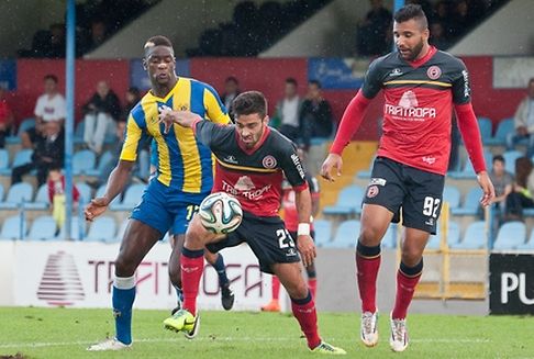 Transfert: Grevenmacher prend un défenseur et un attaquant