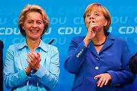 Gipfel-Gewinner: Ursula von der Leyen, designierte EU-Kommissionschefin, Kanzlerin Angela Merkel (r.).