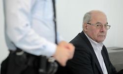 Charles Bourg hat keine guten Karten vor Gericht: Seine Geschichte sei zusammengebastelt, so der Vorwurd der Richterin. Am Dienstag wird Bourg mit Armand Schockweiler und Aloyse Harpes konfrontiert.