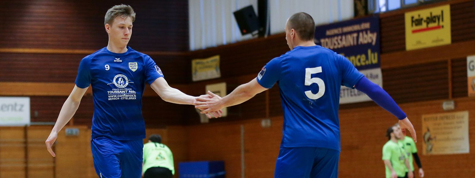 Trainer Ricky Bentz und Amer Karamehmedovic (r.) haben großen Anteil an der Erfolgsgeschichte der Merscher Mannschaft.