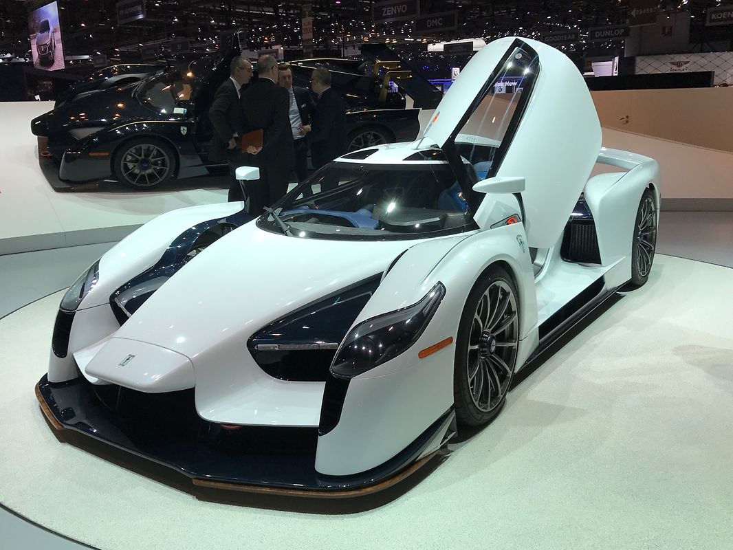 Glickenhaus SCG003S 
