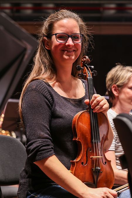 Bianca Hellberg, du département «Education» de la Philharmonie, a rejoint l'OPE.