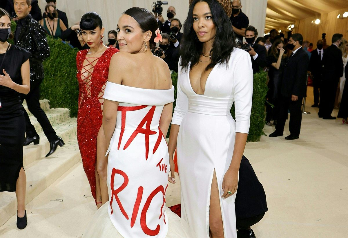 Alexandria Ocasio-Cortez bei der Met Gala.