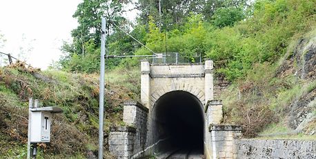 Streit um Grubentunnel - Vimarsana News