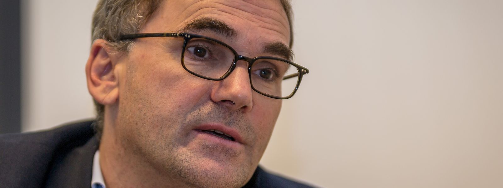 "Wir müssen mehr über die Menschen und ihr Leben damals erzählen und nicht nur über ihre Ermordung, wir brauchen vor allem die eigene Sicht der Betroffenen auf ihr Leben damals", sagt der Historiker Denis Scuto, der an dem digitalen Memorial für die Opfer der Shoah arbeitet.