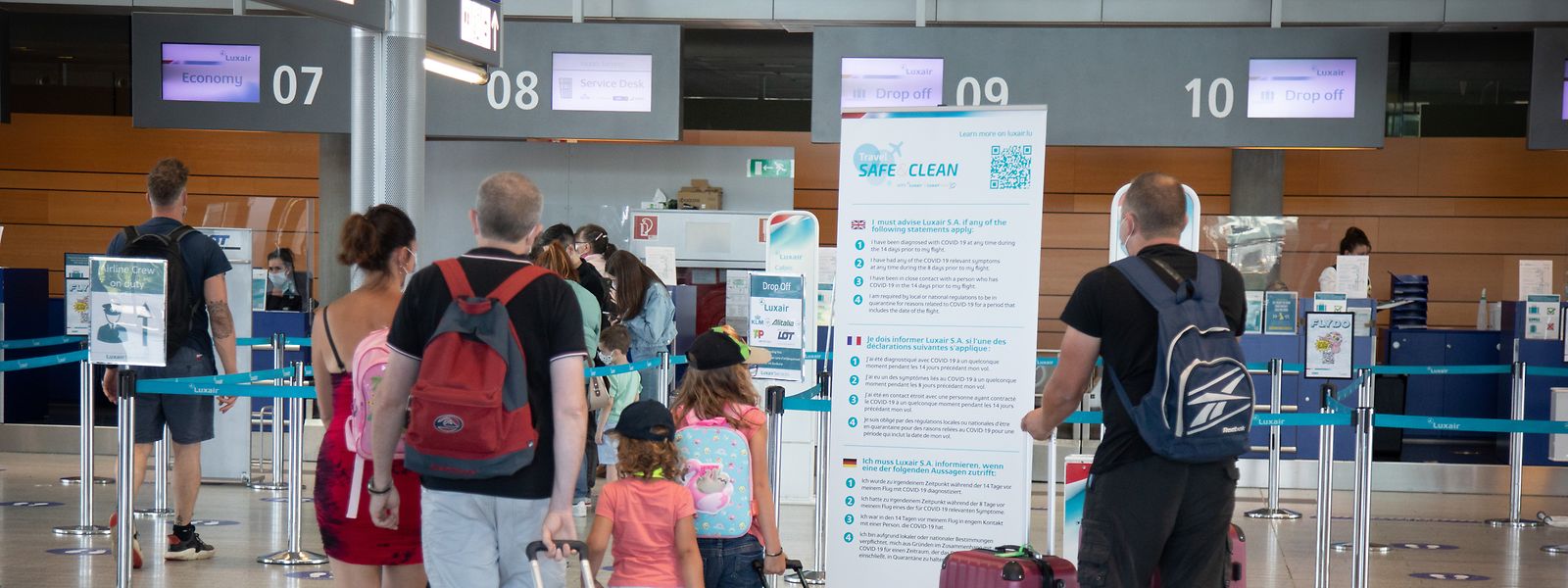 Si la compagnie aérienne annule le vol, le passager peut demander le remboursement du prix du billet. En cas de retard, il peut avoir droit à une indemnisation. 