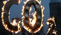 Zerstörerisches CO2: Nur mit einer Klimapolitik, die keine Kompromisse eingeht, kann die Emissionsbilanz dauerhaft verbessert werden.