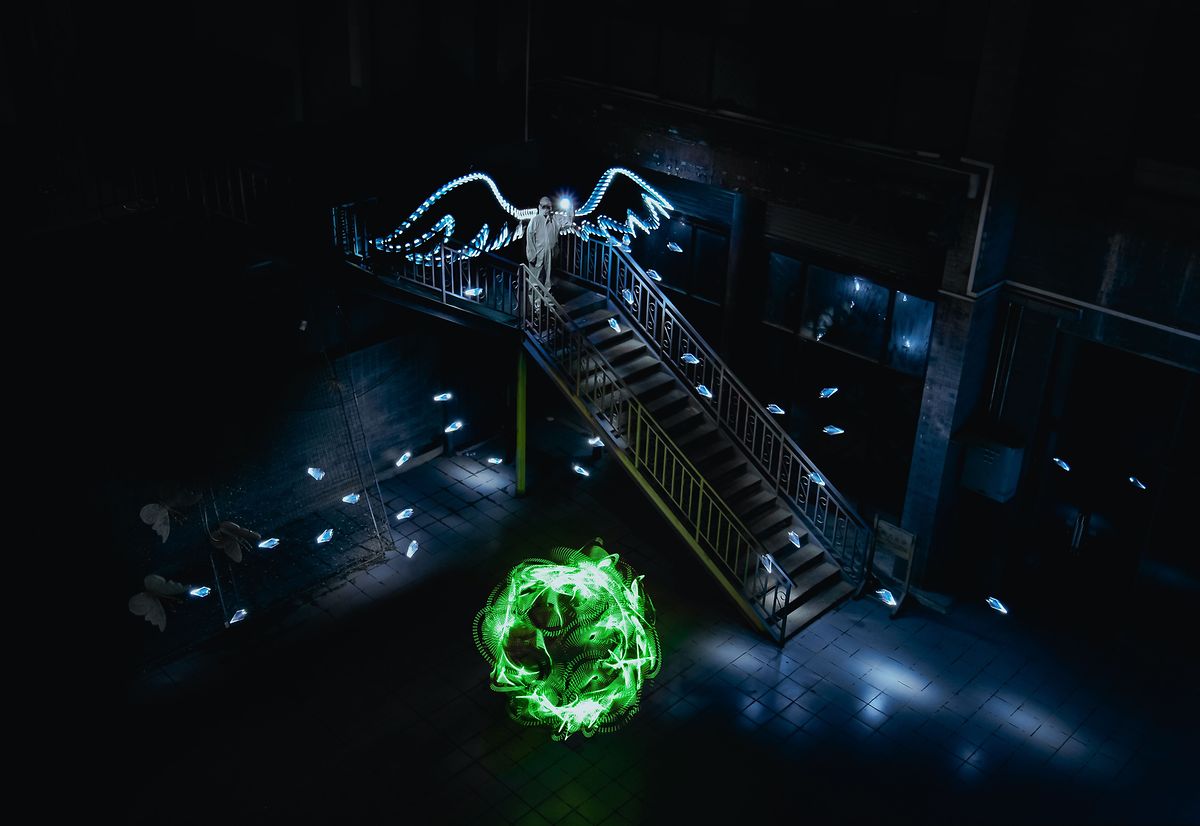 Roy Wang sendet eine leuchtend helle Botschaft der Hoffnung. 