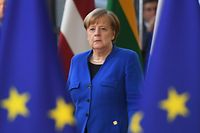ARCHIV - 10.04.2019, Belgien, Brüssel: Bundeskanzlerin Angela Merkel (CDU) trifft zum EU-Sondergipfel zum Brexit ein. Sie hat eineinhalb Wochen vor der Europawahl in einem Interview angekündigt, sich mit noch größerem Einsatz als bisher für die Zukunft Europas einzusetzen. Merkel beschwor ihr gutes Verhältnis zum französischen Präsidenten Macron - trotz offensichtlicher Differenzen. Foto: Stefan Rousseau/PA Wire/dpa +++ dpa-Bildfunk +++