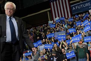 US presidential hopeful Senator Bernie Sanders arrives to speak at a rally March 14, 2016 in Youngstown, Ohio. White House hopefuls hit the ground in a last-minute push for votes March 14 ahead of a crucial new election test. Dubbed "Super Tuesday 2" by US media, the latest major date in the run-up to November's presidential election will see Democratic and Republican primary contests in the states of Florida, Ohio, Illinois, Missouri and North Carolina. / AFP PHOTO / Brendan Smialowski