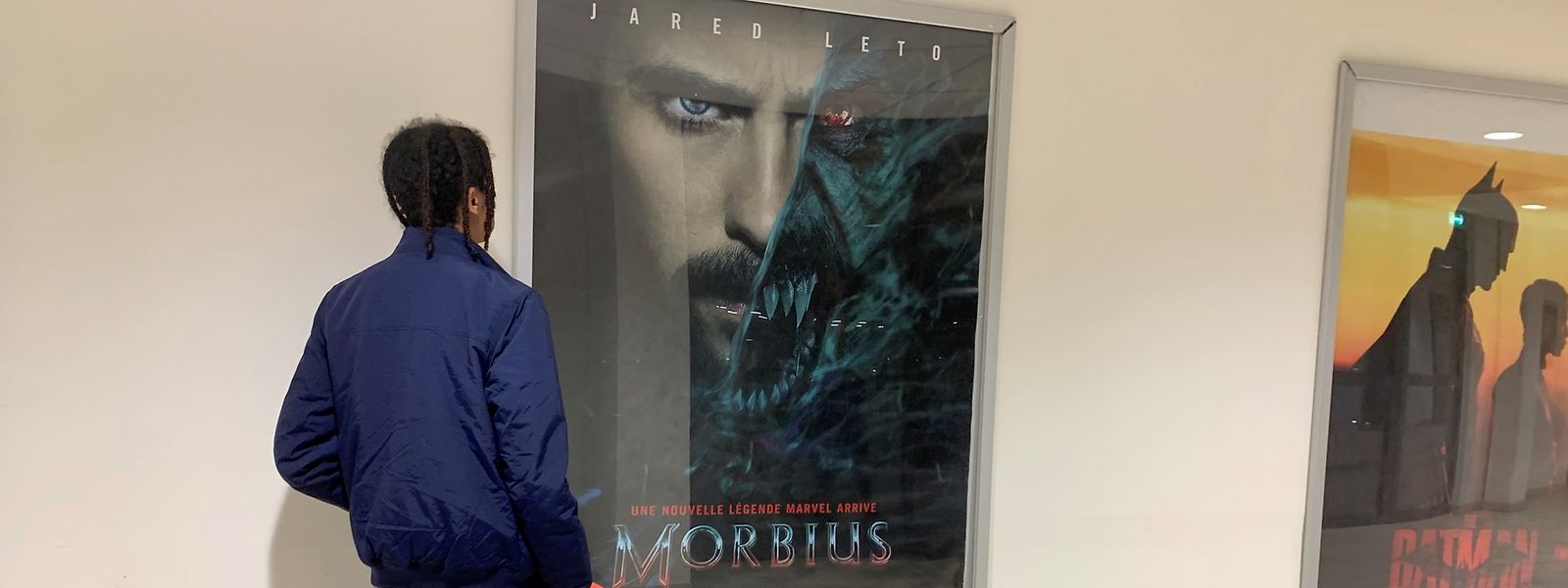 En faisant fi des attentes induites par sa sortie retardée de deux ans, Morbius reste un film qui remplit sa mission de divertissement. 