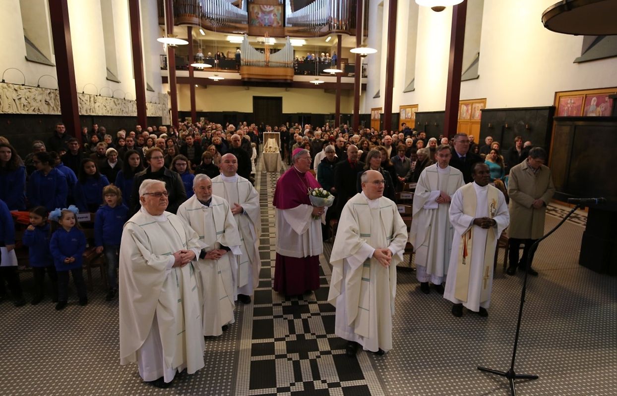 Im Einsatz für den Frieden gelte es gegen Ungerechtigkeiten zu kämpfen und in diesem Sinne Flüchtlinge aufzunehmen, so der Erzbischof.