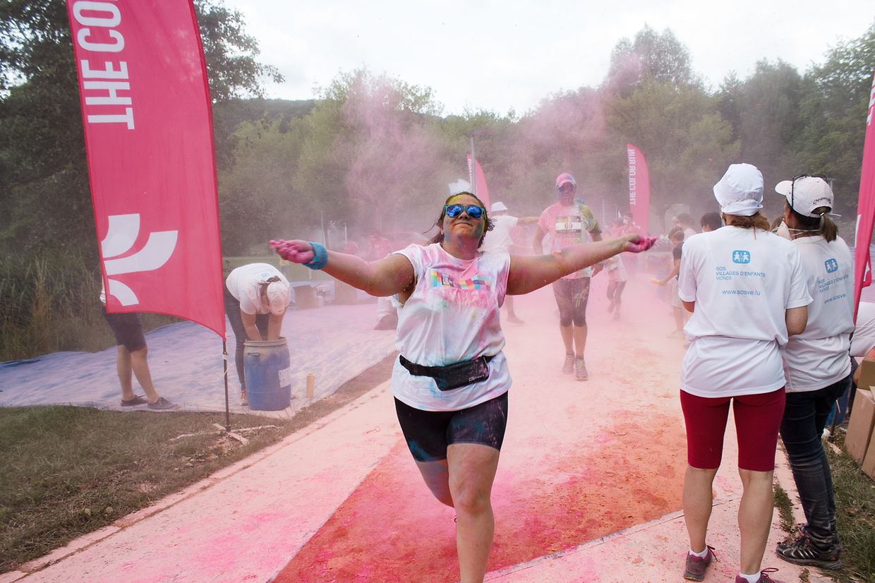 Color Run unicorn edition. Happiest 5k on the planet! Echternach 2017
