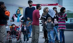 Viele Asylbewerber würden gerne arbeiten, doch auch mit dem neuen Gesetz bleiben Hürden bestehen.